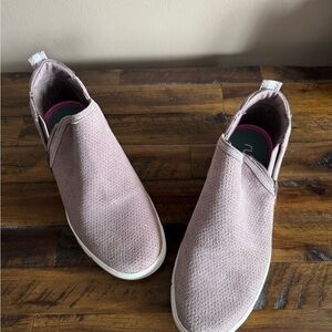 Ryka Slip-On Sneakers in Dusty Pink, NWOT